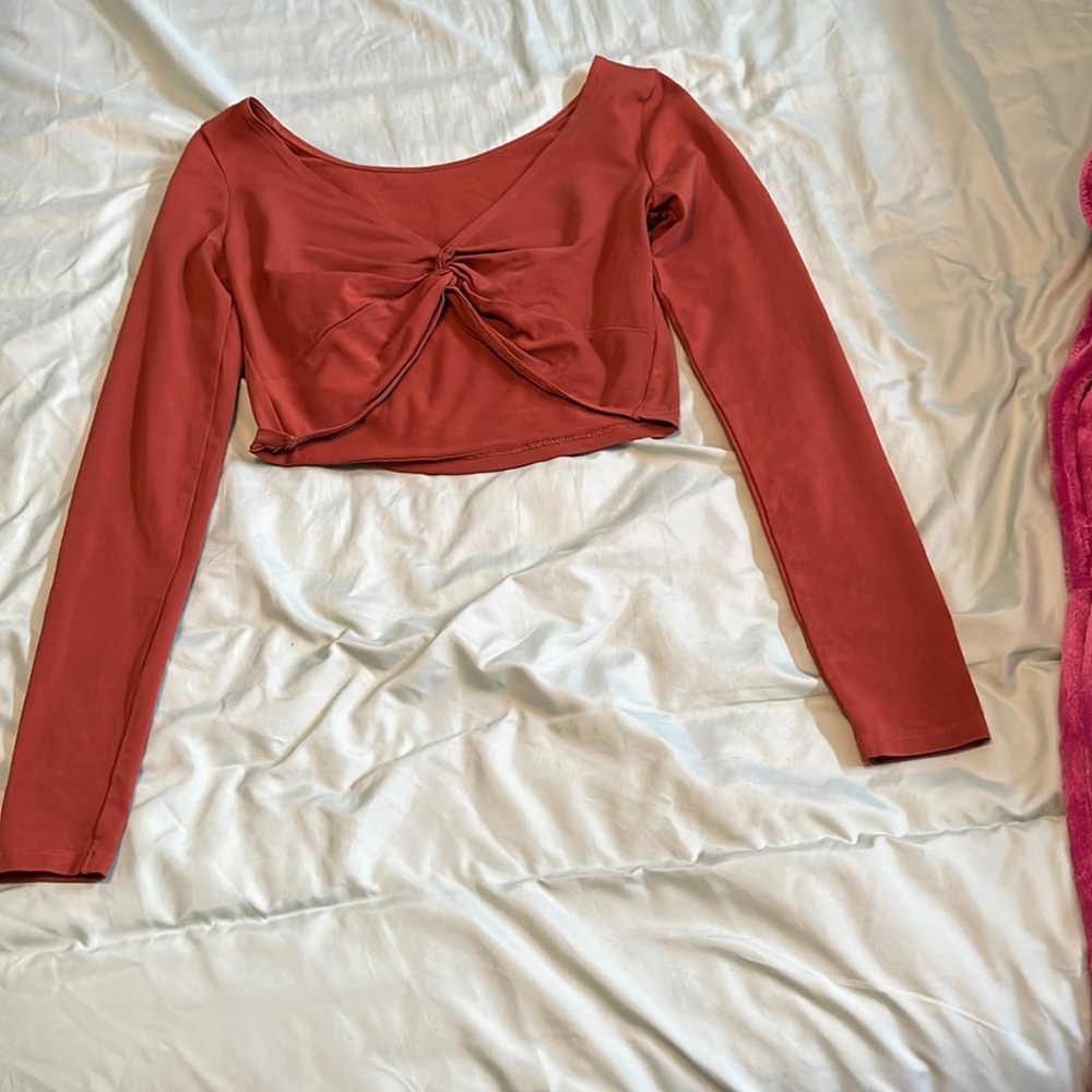 Hollister crop top